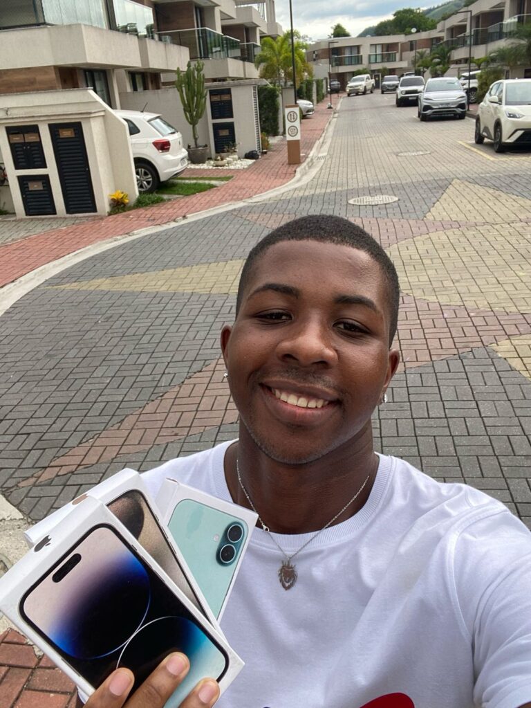 PARTICIPE E CONCORRA A UM IPHONE NOVINHO COM O MARLON CARVALHO!