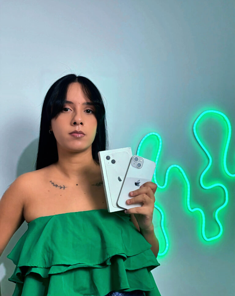 CONCORRA A UM IPHONE COM A ÍRIS!