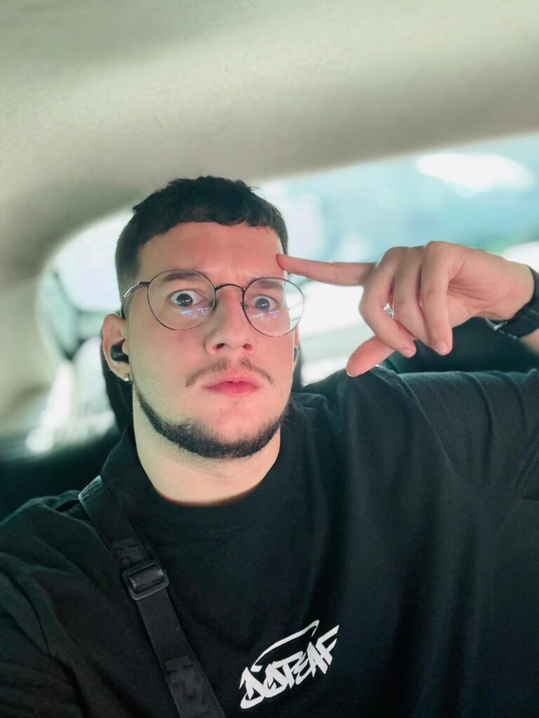 PARTICIPE E CONCORRA A MIL REAIS EM CRÉDITOS PARA JOGOS ONLINE OU NO PIX COM REWTOR!