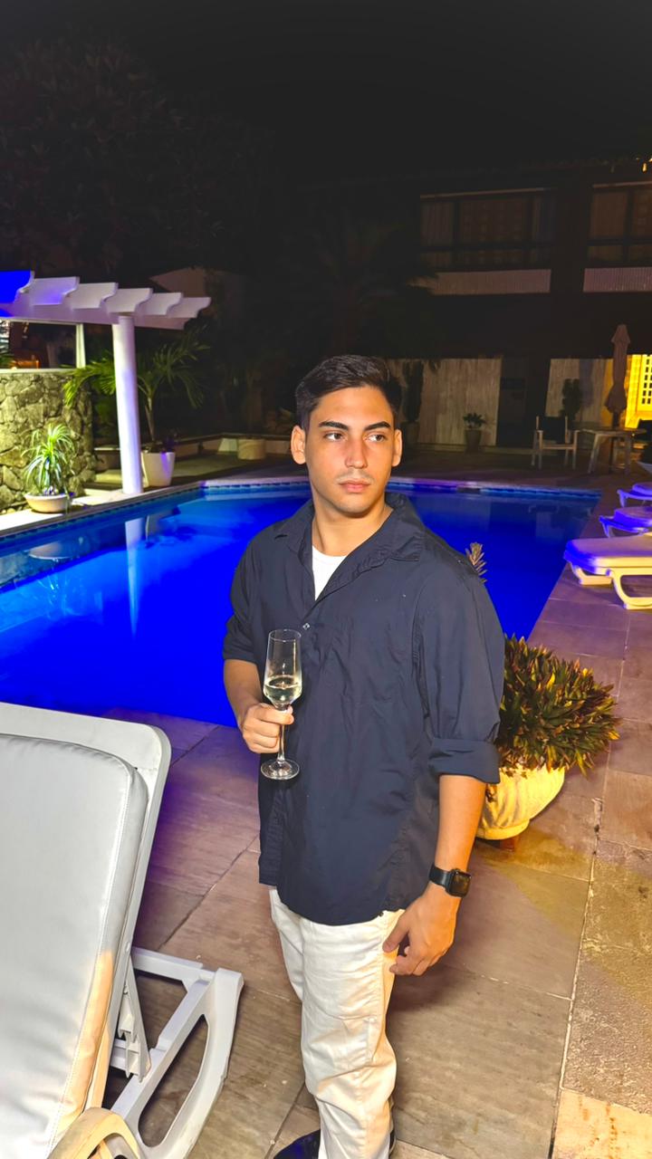 PARTICIPE E CONCORRA A UM IPHONE NOVO COM O PEDRO HENVY!