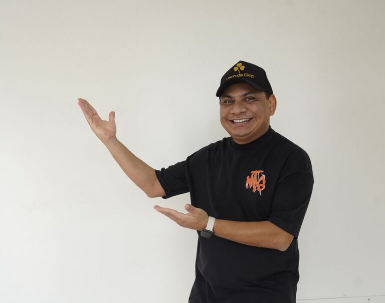 CONCORRA A MIL REAIS EM COMPRAS COM ASSIS INCUBADO!