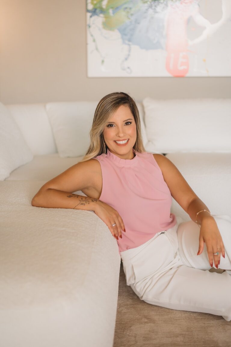 PARTICIPE E CONCORRA A UM IPHONE NOVO COM A CAMILA!