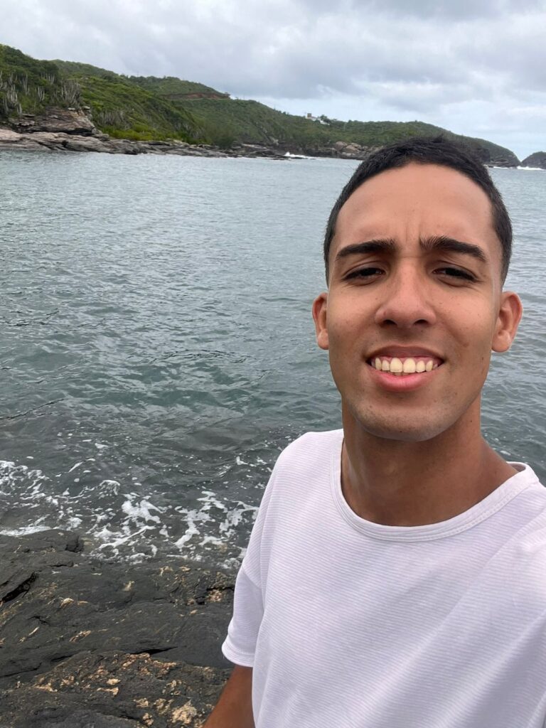 PARTICIPE E CONCORRA A UM IPHONE NOVO COM KAIO DE BARROS!