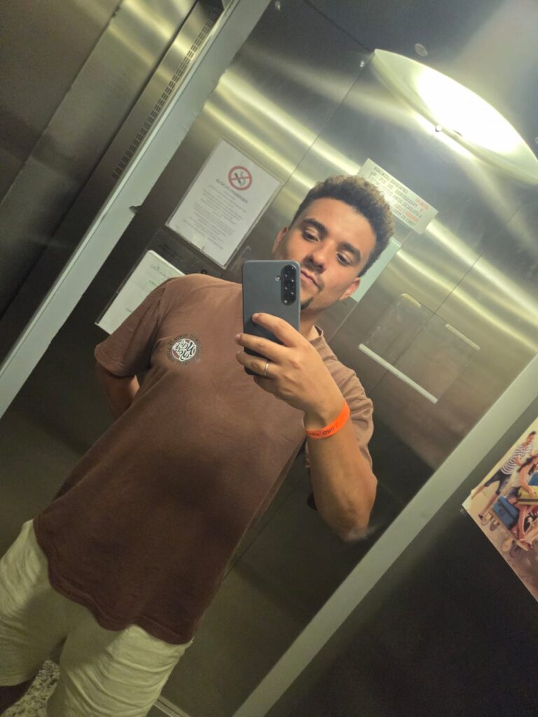 CONCORRA A MIL REAIS EM COMPRAS COM LUCAS FARIAS!