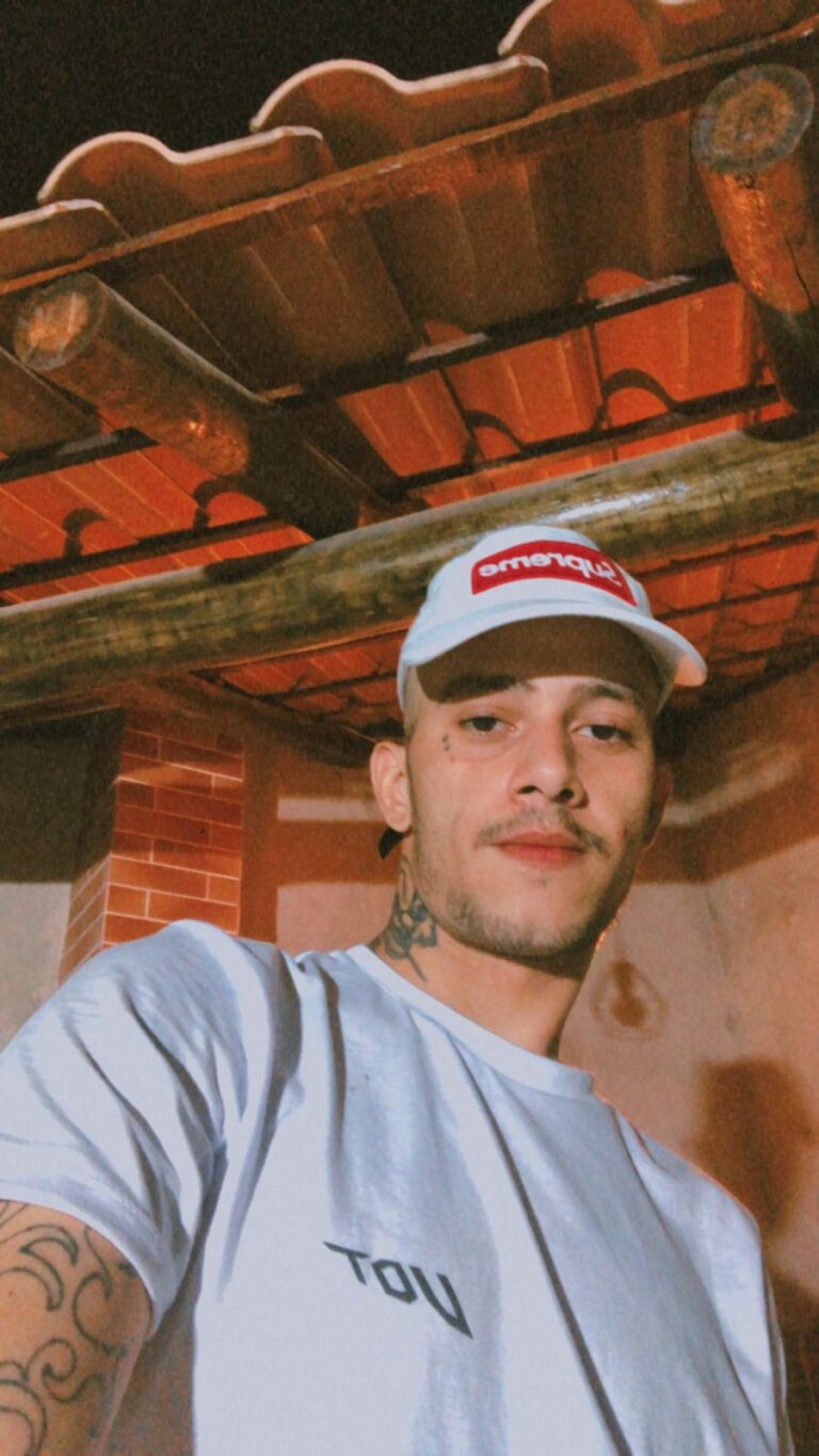 PARTICIPE E CONCORRA A UM IPHONE NOVO COM SAMUEL LIMA!