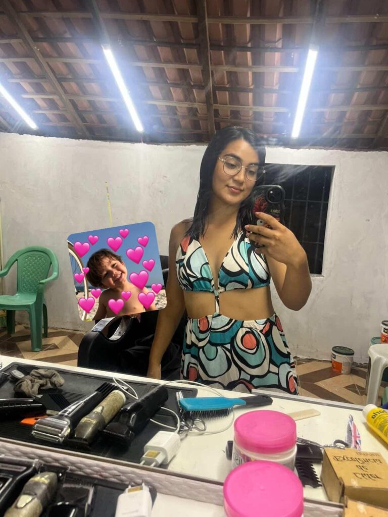 CONCORRA A MIL REAIS EM COMPRAS COM DANUBIA SALLES!