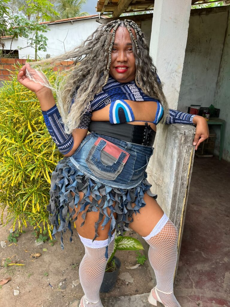CONCORRA A UM IPHONE COM XIMENA MARANHÃO!