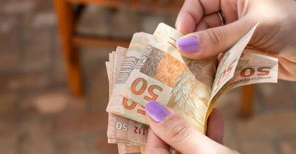 CONCORRA A MIL REAIS EM COMPRAS COM TUDO AKI!